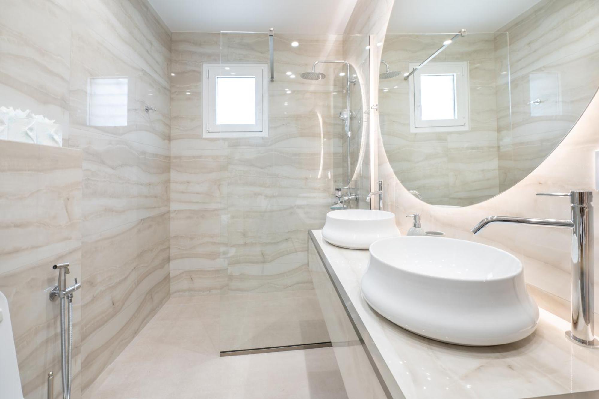 Thea Seaview Luxury Living Villa Каламата Екстериор снимка