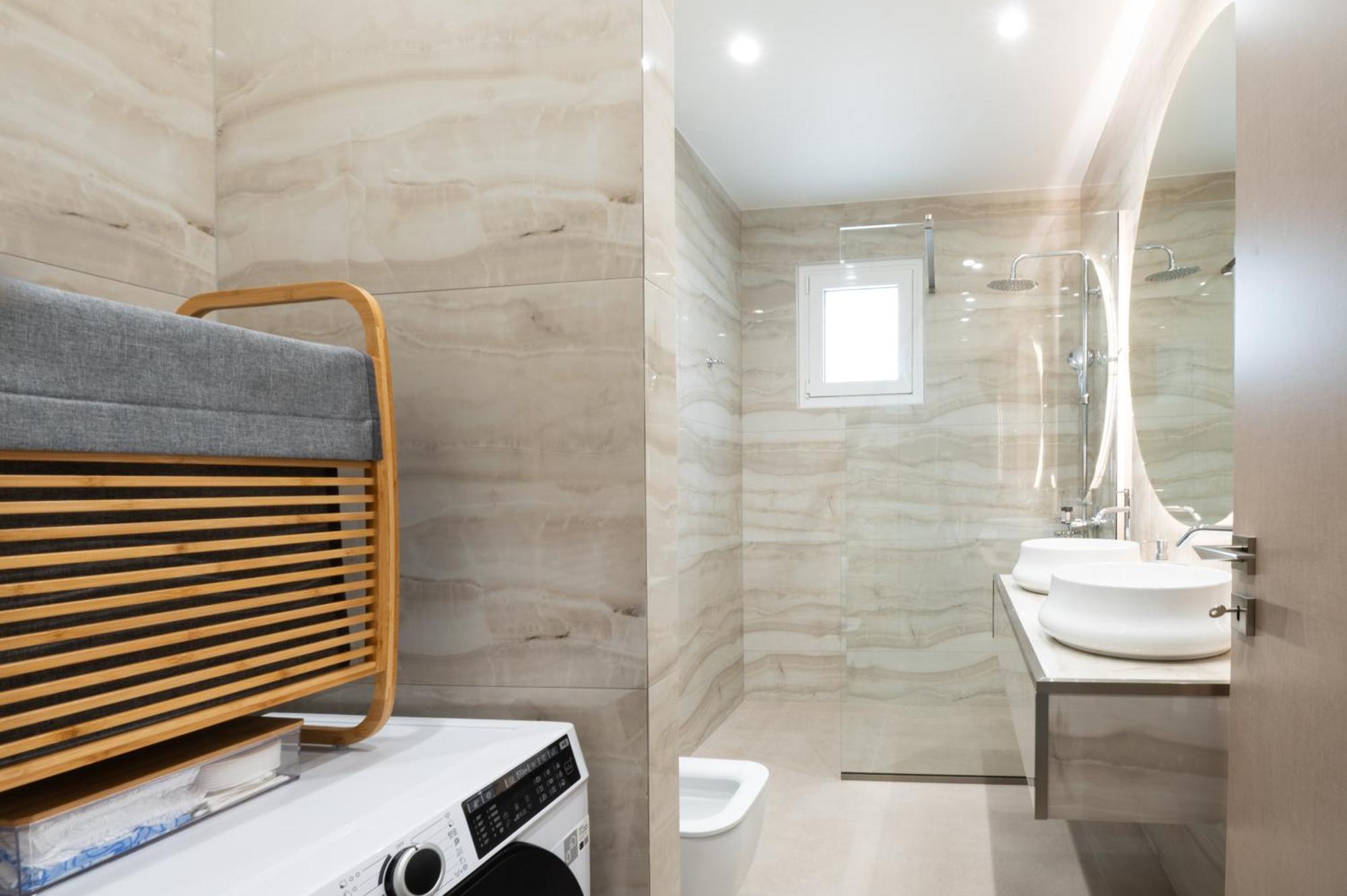 Thea Seaview Luxury Living Villa Каламата Екстериор снимка